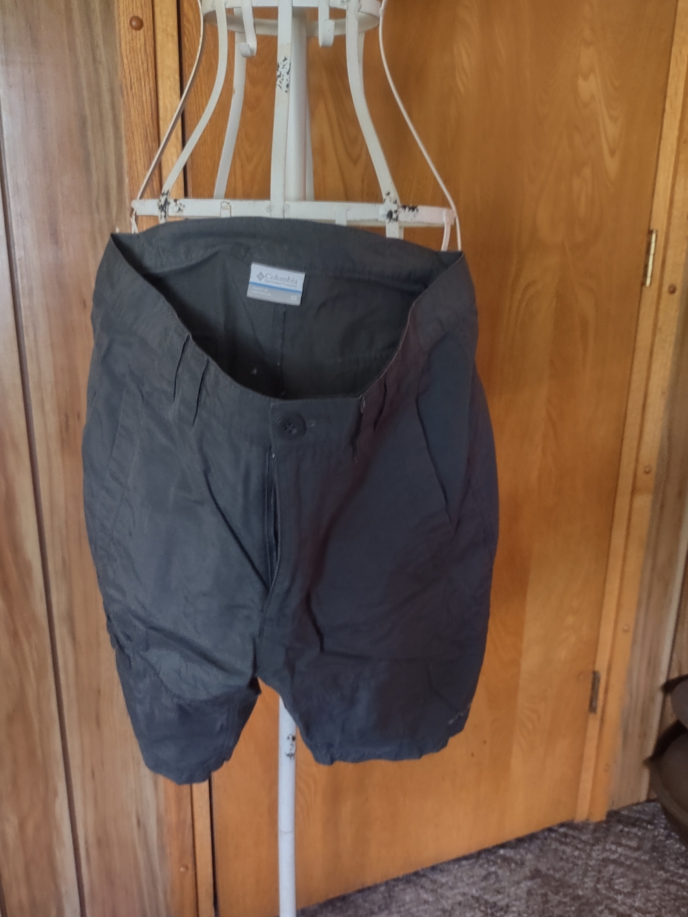 Columbia Men's Gray Outdoor Hybrid Shorts